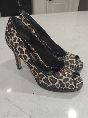 BEVERLY FELDMAN Heels 8.5